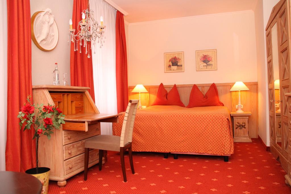 Romantik Im Hotel Villa Roehl Timmendorfer Strand Rom bilde