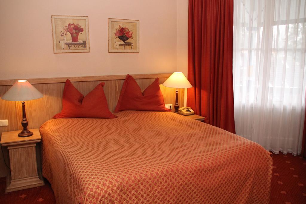Romantik Im Hotel Villa Roehl Timmendorfer Strand Rom bilde