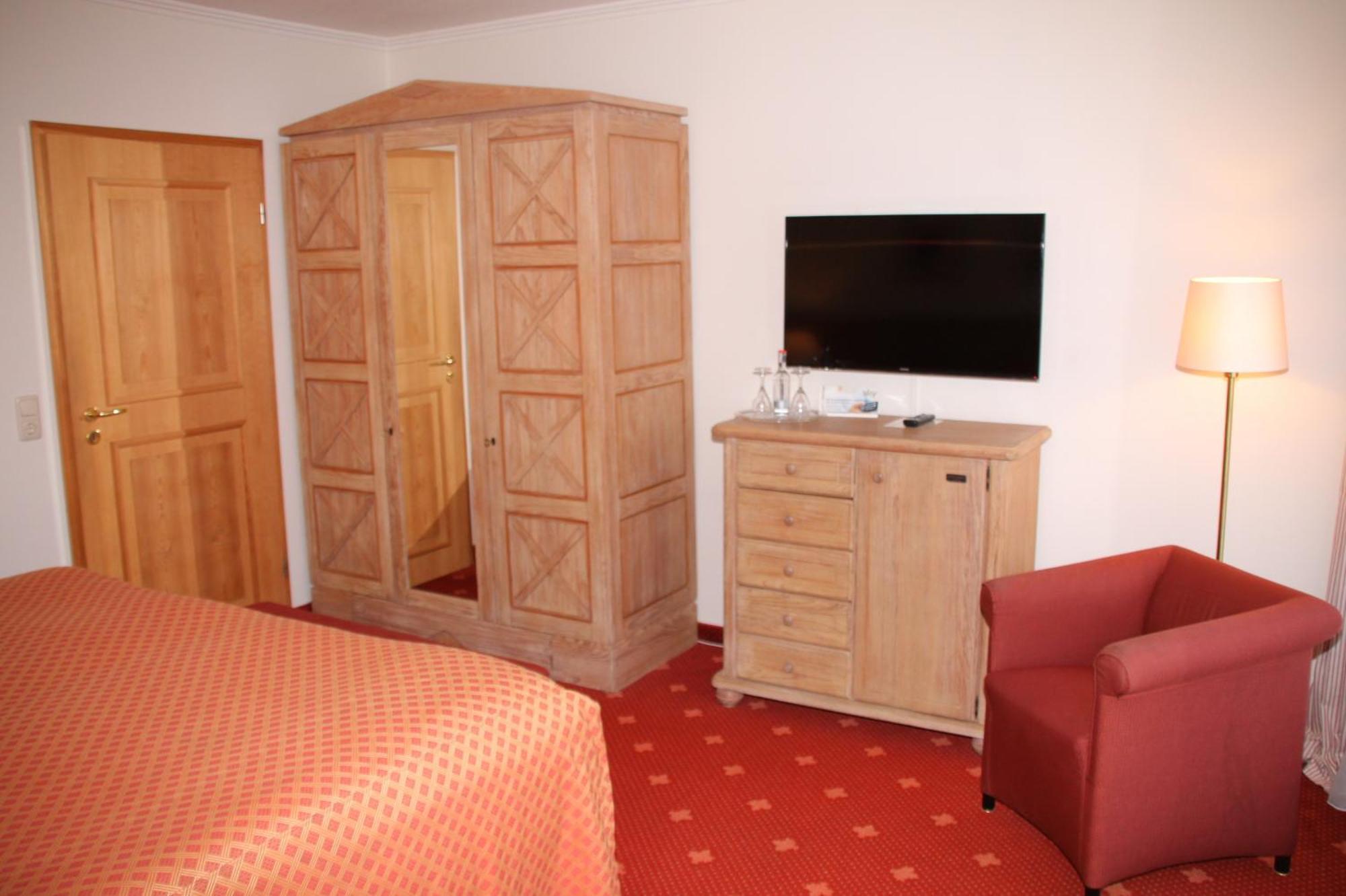 Romantik Im Hotel Villa Roehl Timmendorfer Strand Rom bilde
