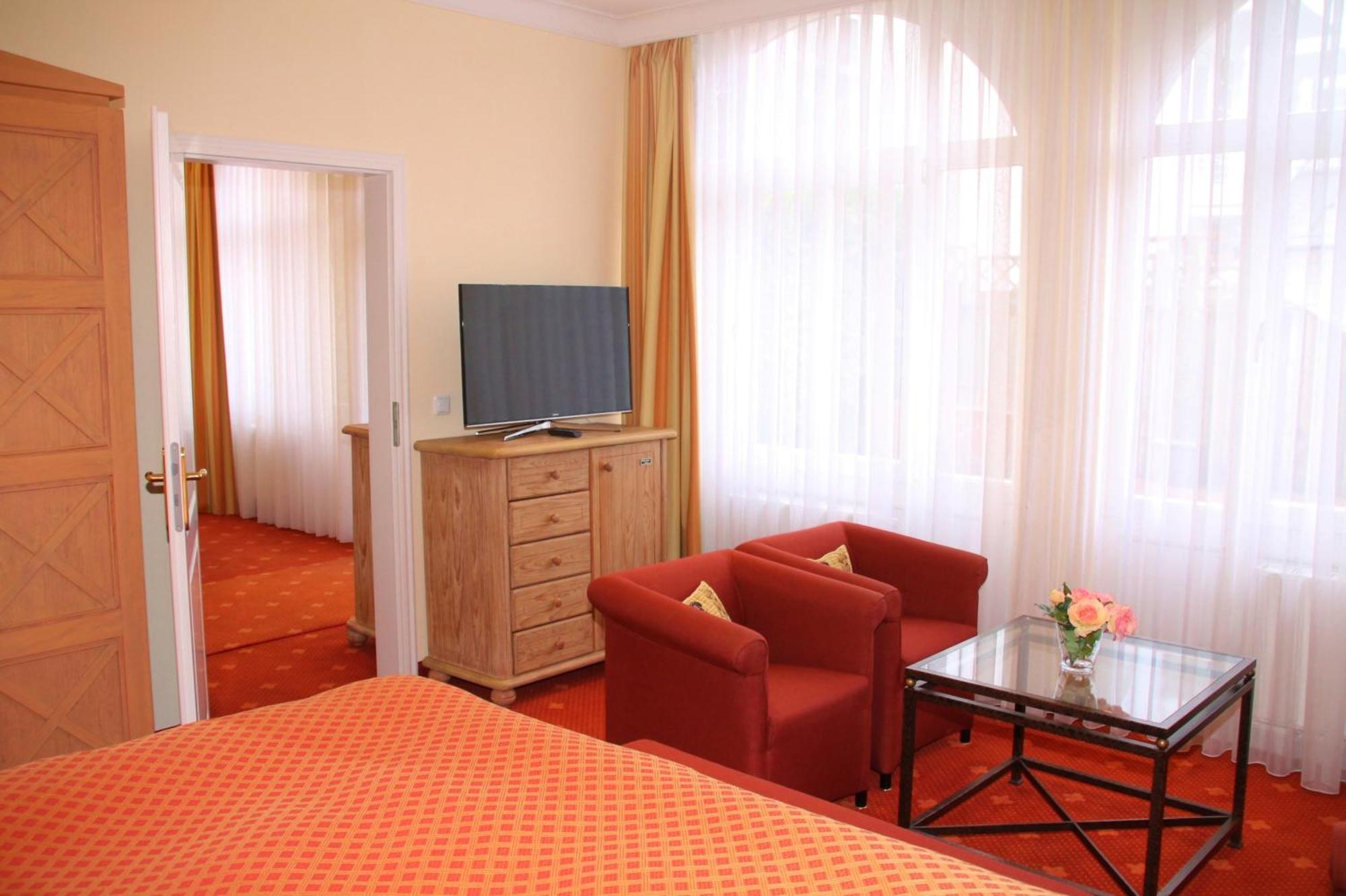 Romantik Im Hotel Villa Roehl Timmendorfer Strand Rom bilde