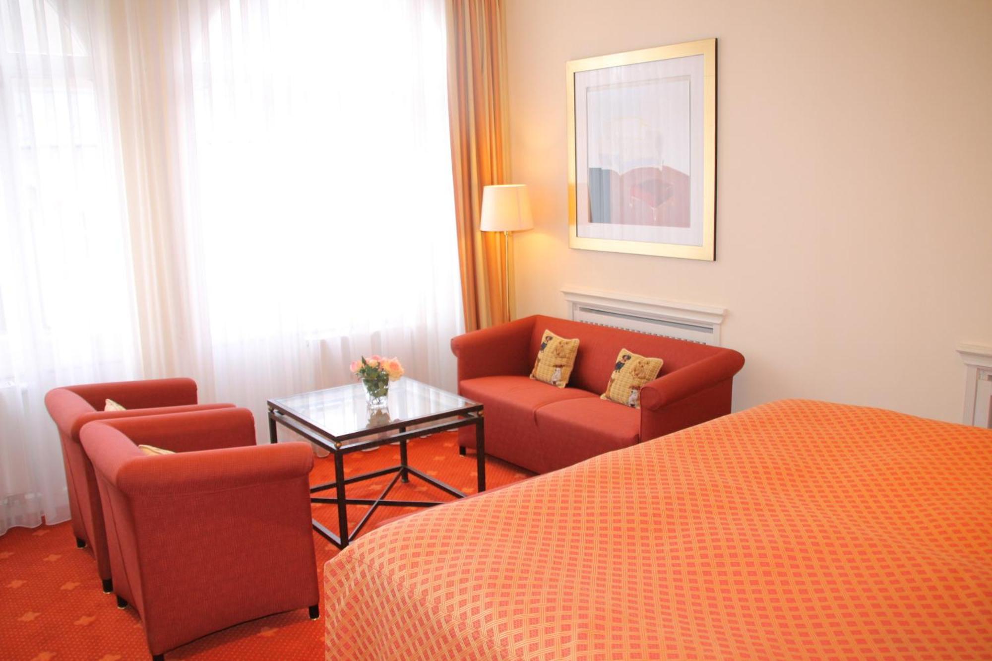 Romantik Im Hotel Villa Roehl Timmendorfer Strand Rom bilde